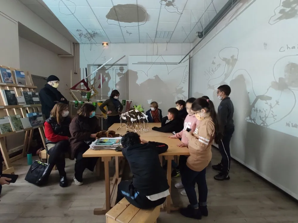 « Classe culture » : réalisation d'une exposition photographique avec une classe de CM2 - 21 © Benoît Labourdette 2022.