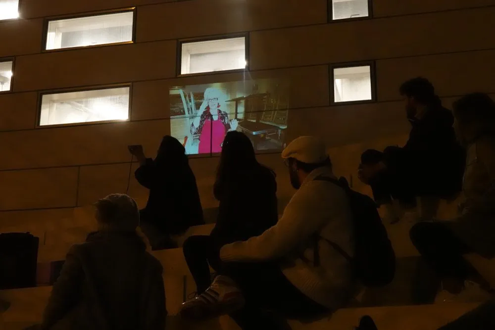 ALCA et FRAC Aquitaine : À la rencontre des publics et d'un quartier : co-construire et expérimenter une projection itinérante - 21 © Benoît Labourdette 2020.