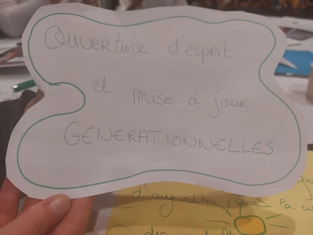 « L'usage des écrans au coeur de la protection de l'enfance » : colloque / formation par Serge Tisseron et Benoît Labourdette - 9 © Benoît Labourdette 2022.