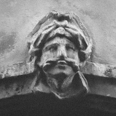 Pas un dieu, des industriels