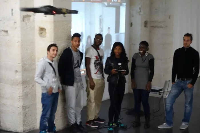 La Compagnie, lieu de création Marseille : workshop drone - 14 © Benoît Labourdette 2014.