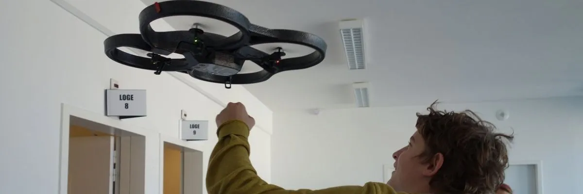 ECLA Aquitaine : « Game of drones ». Le drone, outil pédagogique, outil de création ?