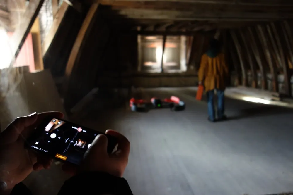 Ville de Niort : Réalisation d'un film avec drone par des adolescents - 3 © Benoît Labourdette 2017.