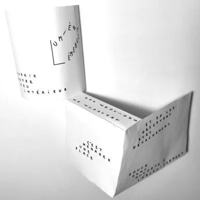 Lumière émerge