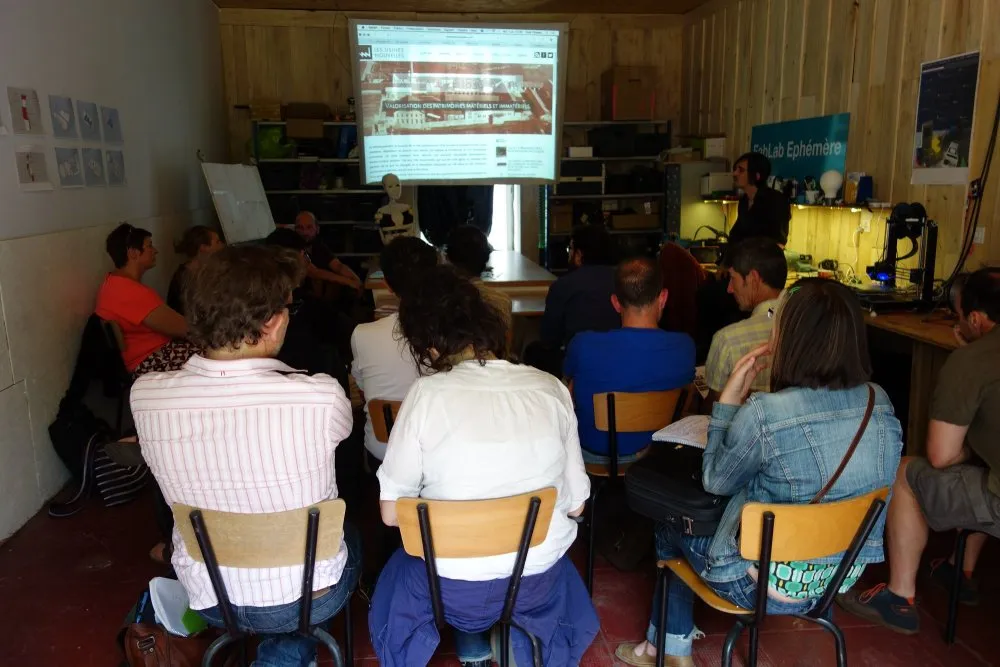 Région Poitou-Charentes : Formation professionnelle aux pratiques numériques - 1 © Benoît Labourdette 2015.