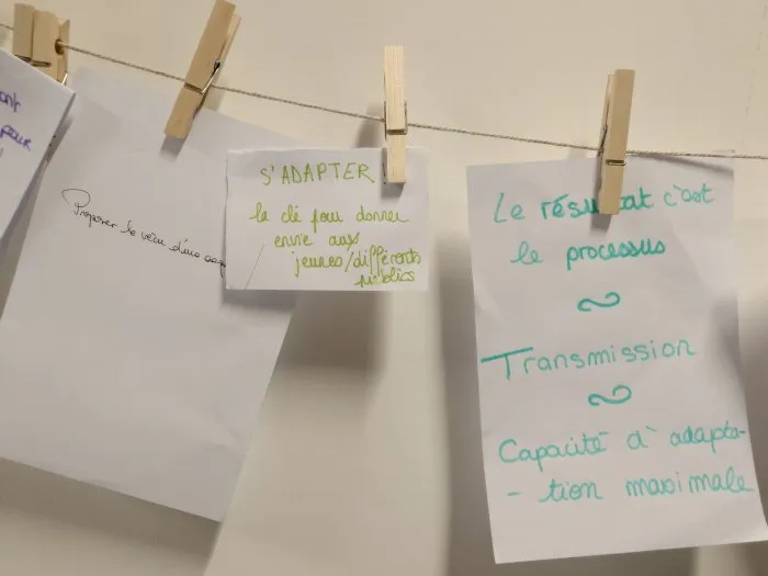 Éducation aux images et citoyenneté : quand les professionnels de la jeunesse repensent leurs pratiques - 24 © Benoît Labourdette 2025.