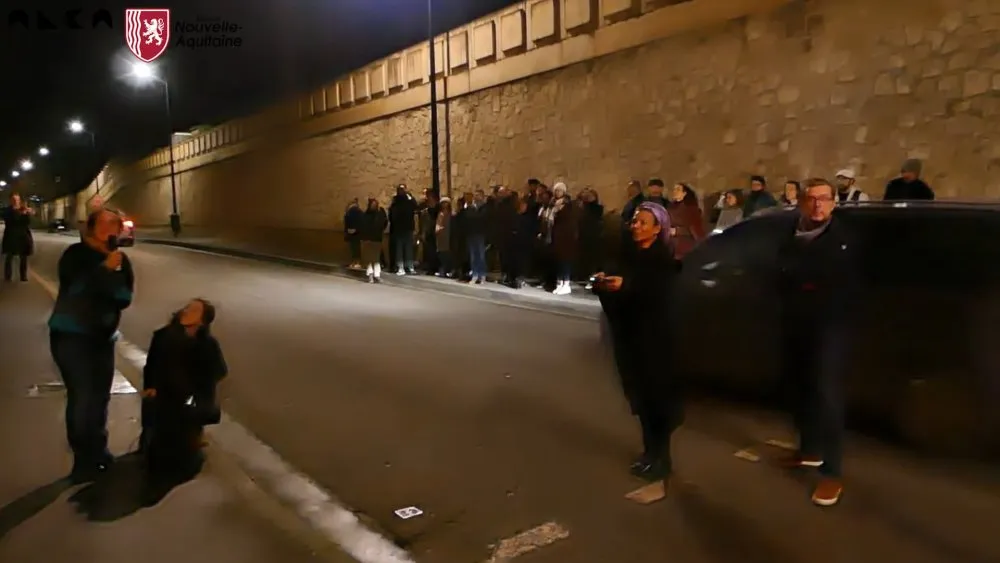 ALCA et FRAC Aquitaine : À la rencontre des publics et d'un quartier : co-construire et expérimenter une projection itinérante - 25 © Benoît Labourdette 2020.