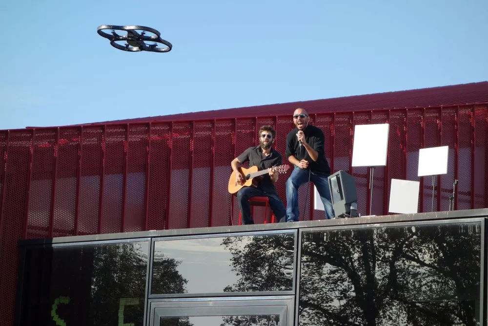 ECLA Aquitaine : « Game of drones ». Le drone, outil pédagogique, outil de création ? - 7 © Benoît Labourdette 2014.