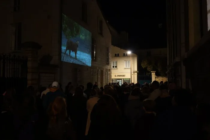 Nous sommes des humains, nous sommes des animaux - 56 © Benoît Labourdette 2026.