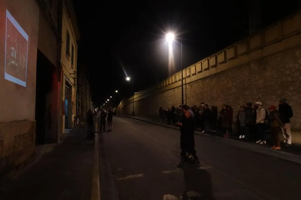 ALCA et FRAC Aquitaine : À la rencontre des publics et d'un quartier : co-construire et expérimenter une projection itinérante - 16 © Benoît Labourdette 2020.