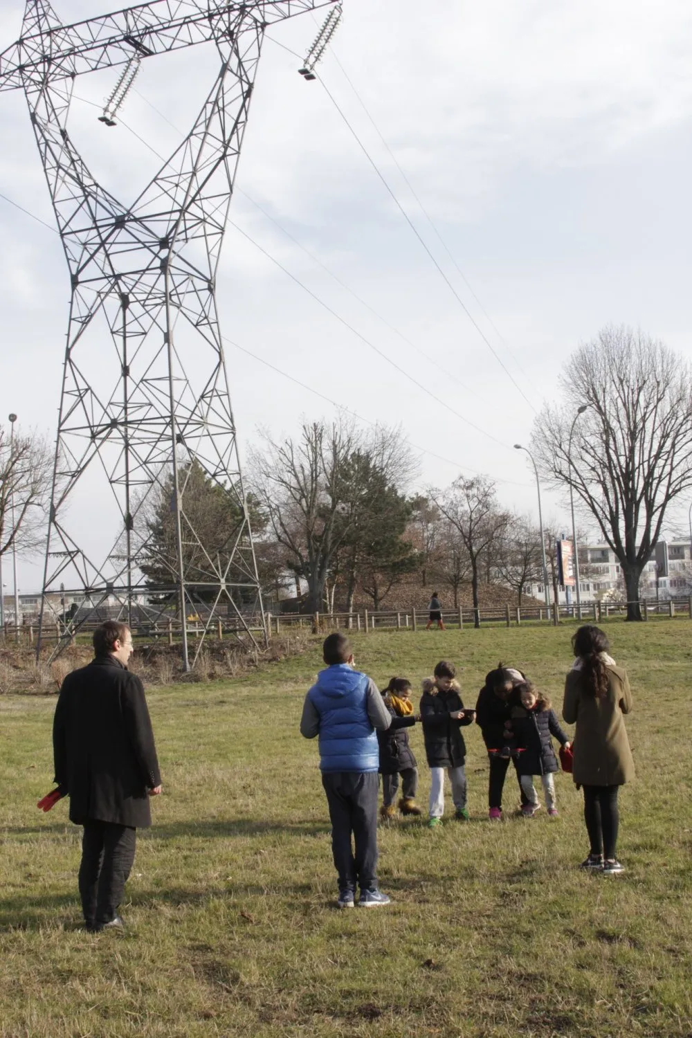 Ville de Choisy-le-Roi : atelier drone dans un quartier - 3 © Benoît Labourdette 2016.