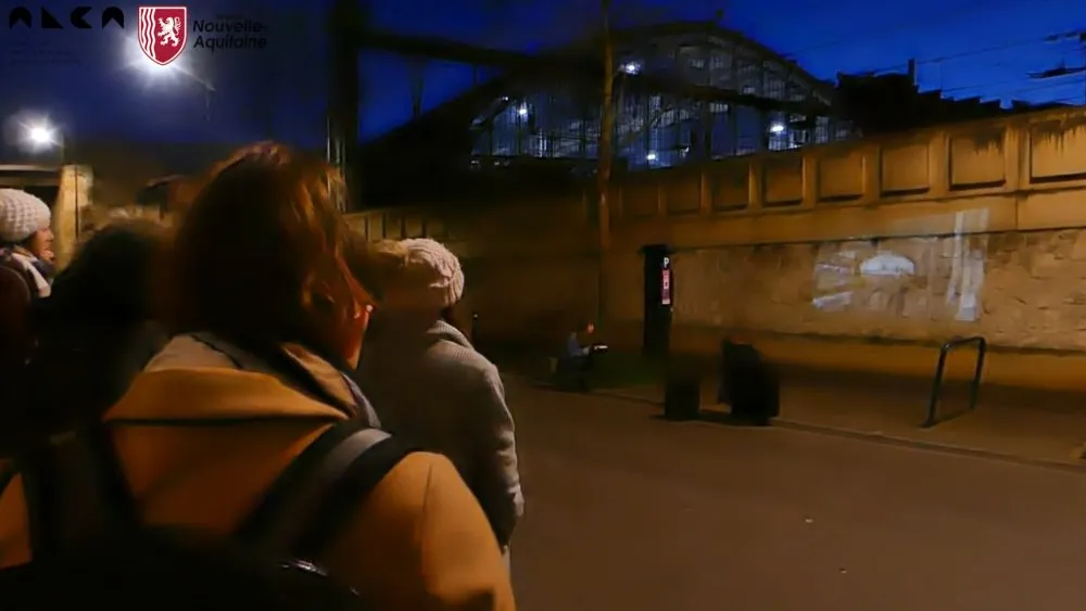 ALCA et FRAC Aquitaine : À la rencontre des publics et d'un quartier : co-construire et expérimenter une projection itinérante - 24 © Benoît Labourdette 2020.