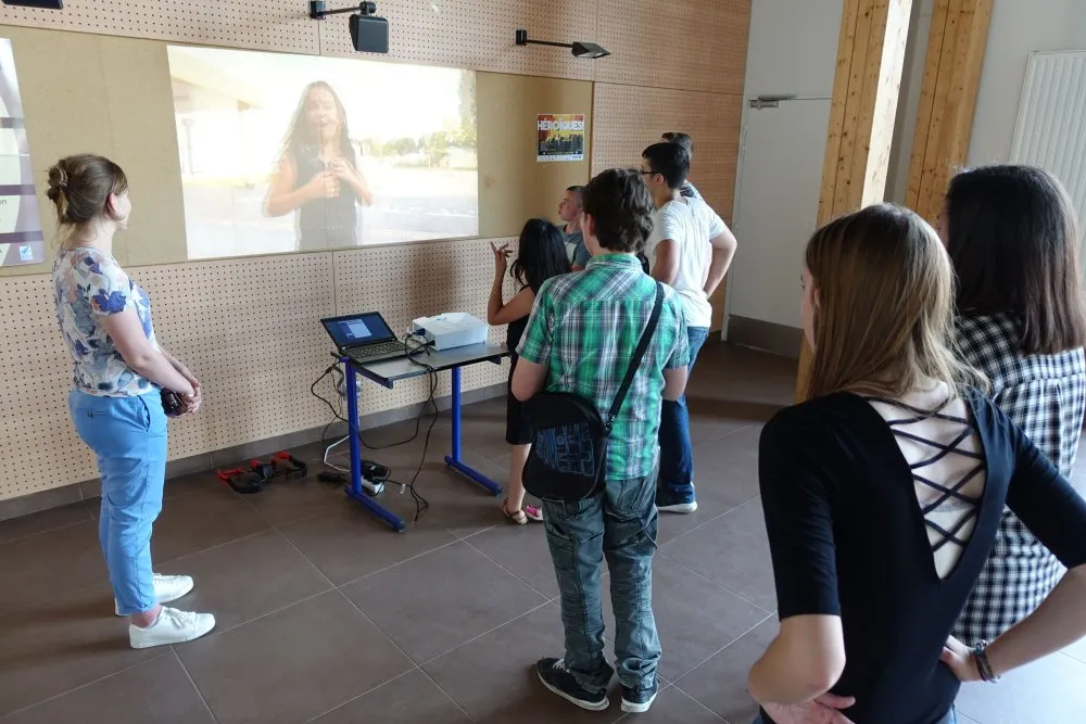 Ville de Mitry-Mory : atelier drone au collège Paul Langevin - 4 © Benoît Labourdette 2017.