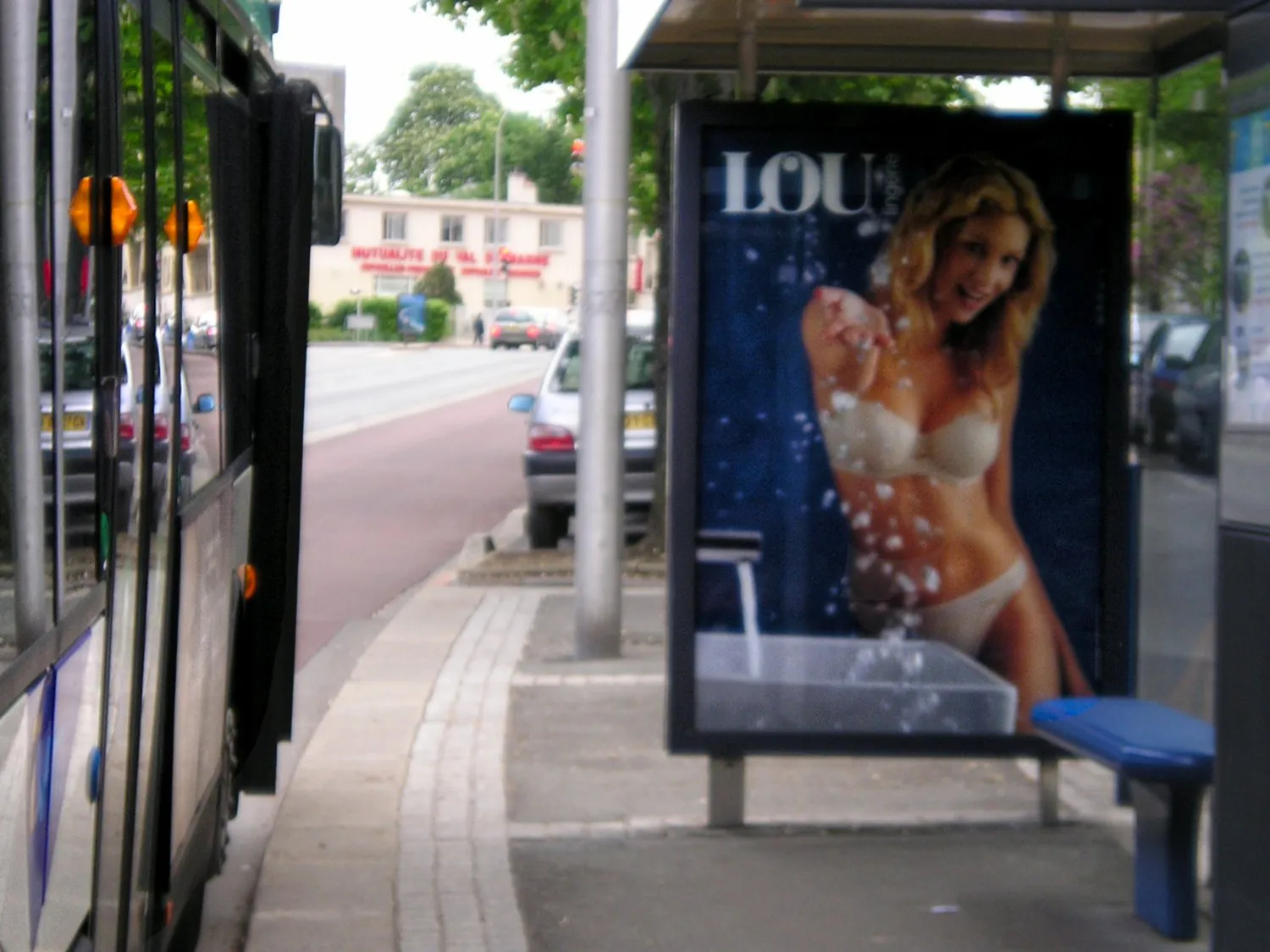 Publicité © Benoît Labourdette.
