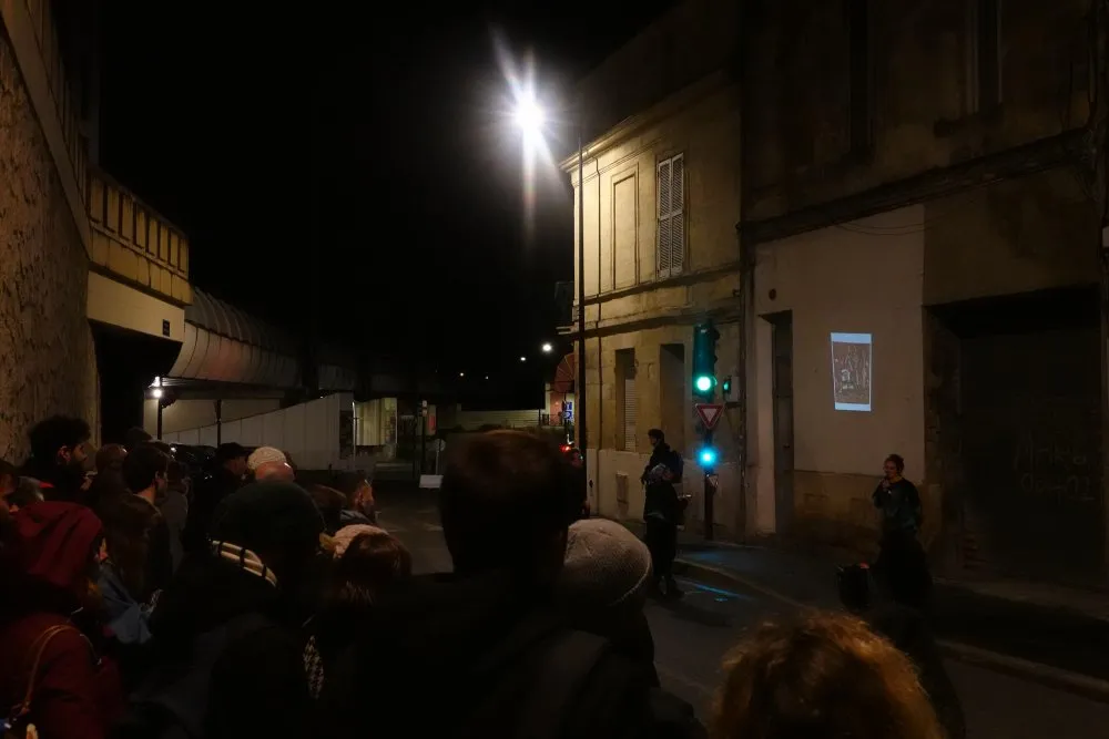 ALCA et FRAC Aquitaine : À la rencontre des publics et d'un quartier : co-construire et expérimenter une projection itinérante - 18 © Benoît Labourdette 2020.